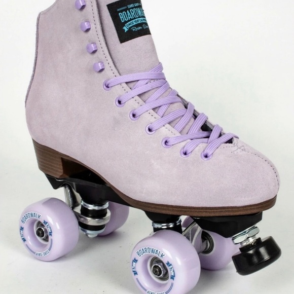 Limited edition Boardwalk Skates - Picture 1 of 3